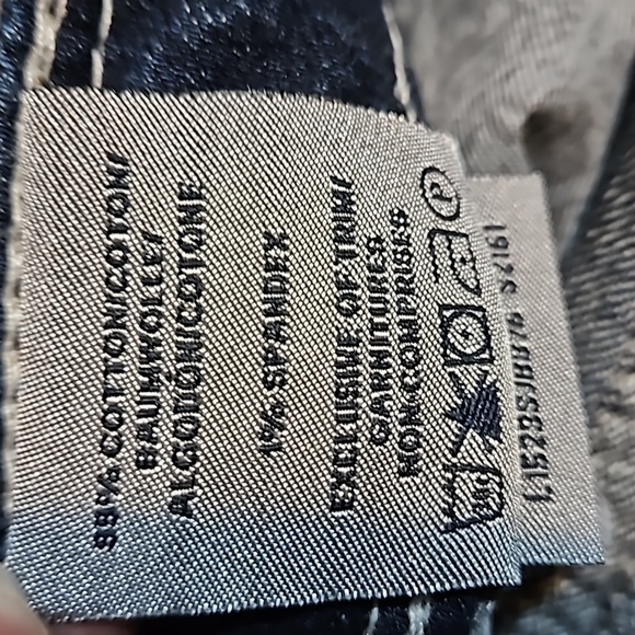 NWT Silver Bootcut Distressed Jeans - Picture 12 of 16